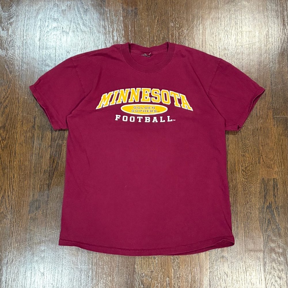 Burgundy Minnesota Gophers football shirt